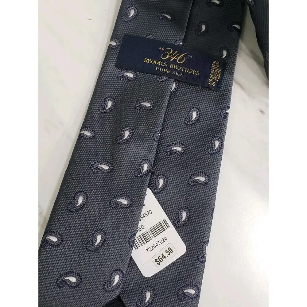 NEW Brooks Brothers‎ 346 Mens 100% Silk Necktie Blue Paisley